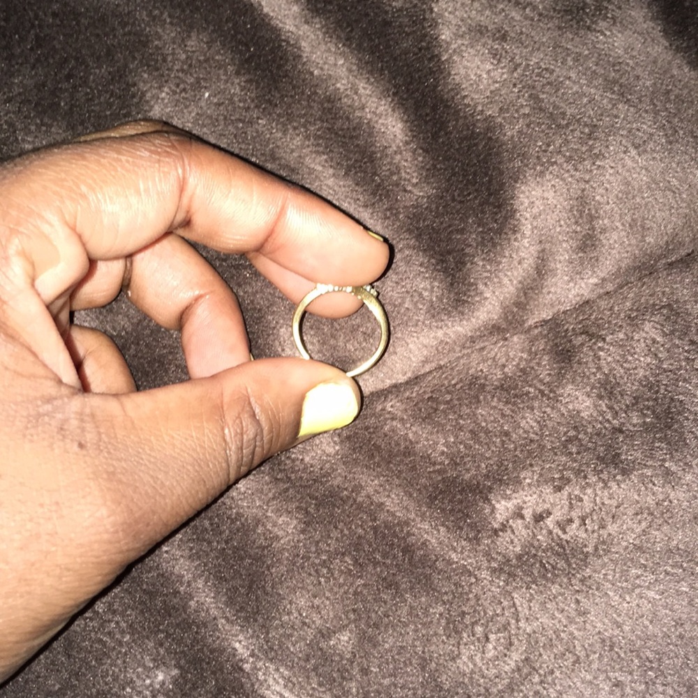 Ring - Picture 2 of 3